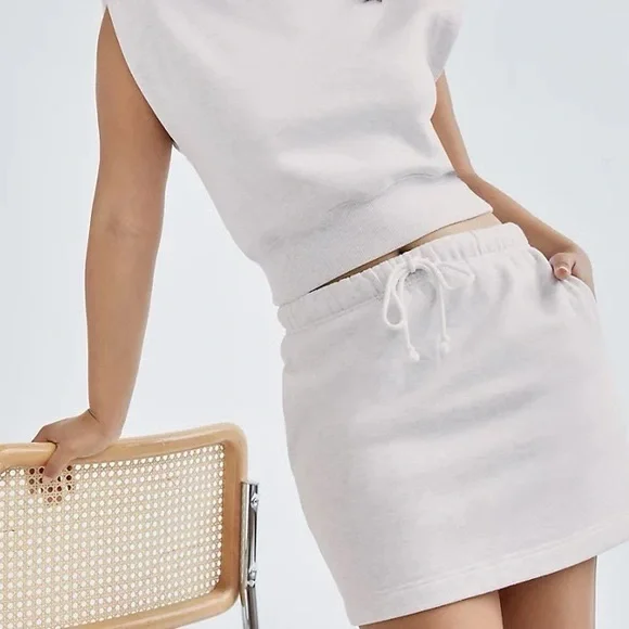 Wilfred Free Grey Terry Fleece Skirt, size M - Picture 1 of 8